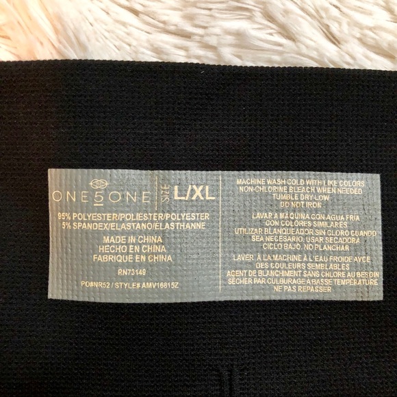 NWT Women’s Athleisure Leggings - size L/XL - Picture 4 of 4